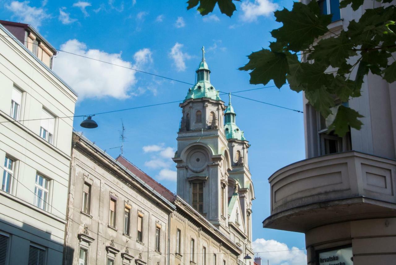 Rudjer Apartment, City Center, 2Br, Spacious Zagreb Luaran gambar